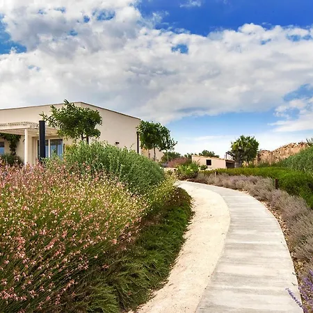 Scilla Maris Charming 4* Marzamemi