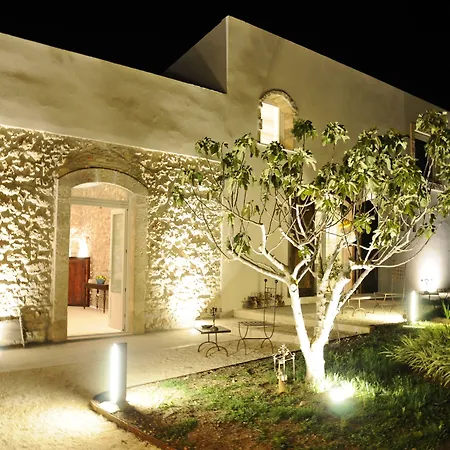 Scilla Maris Charming Resort 4*