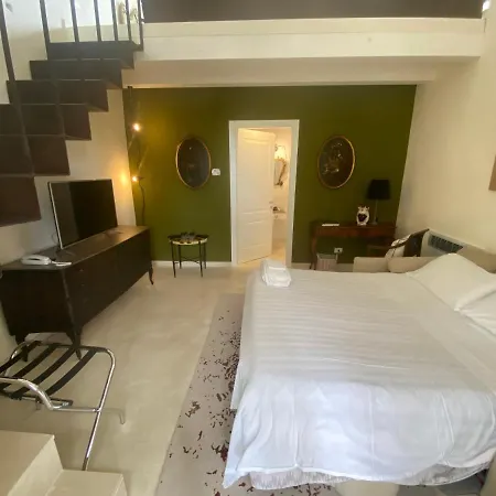 Scilla Maris Charming Resort 4*