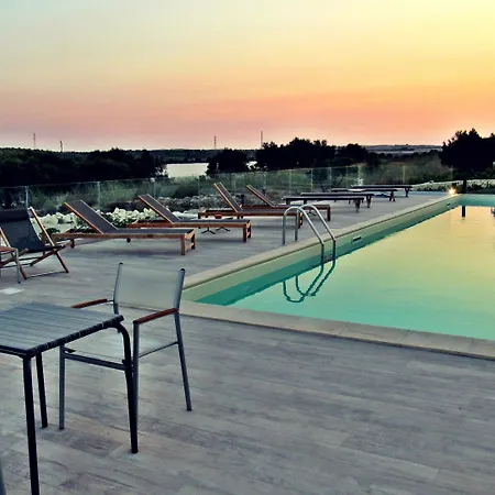 Scilla Maris Charming Marzamemi