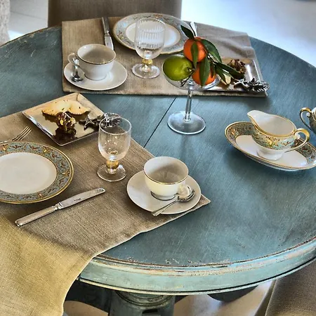Scilla Maris Charming 4* Marzamemi