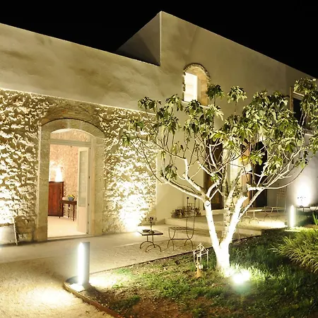 Scilla Maris Charming Resort 4*